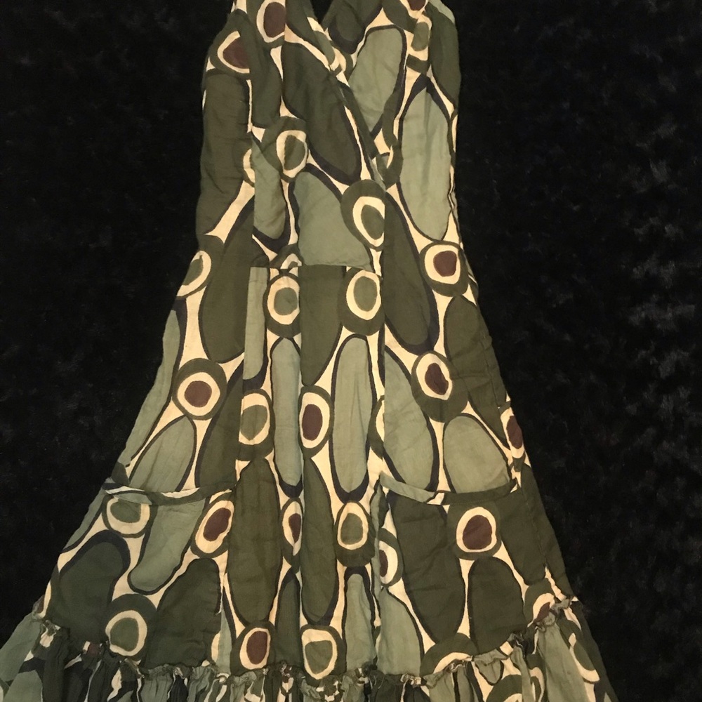 Dress - Picture 2 of 2